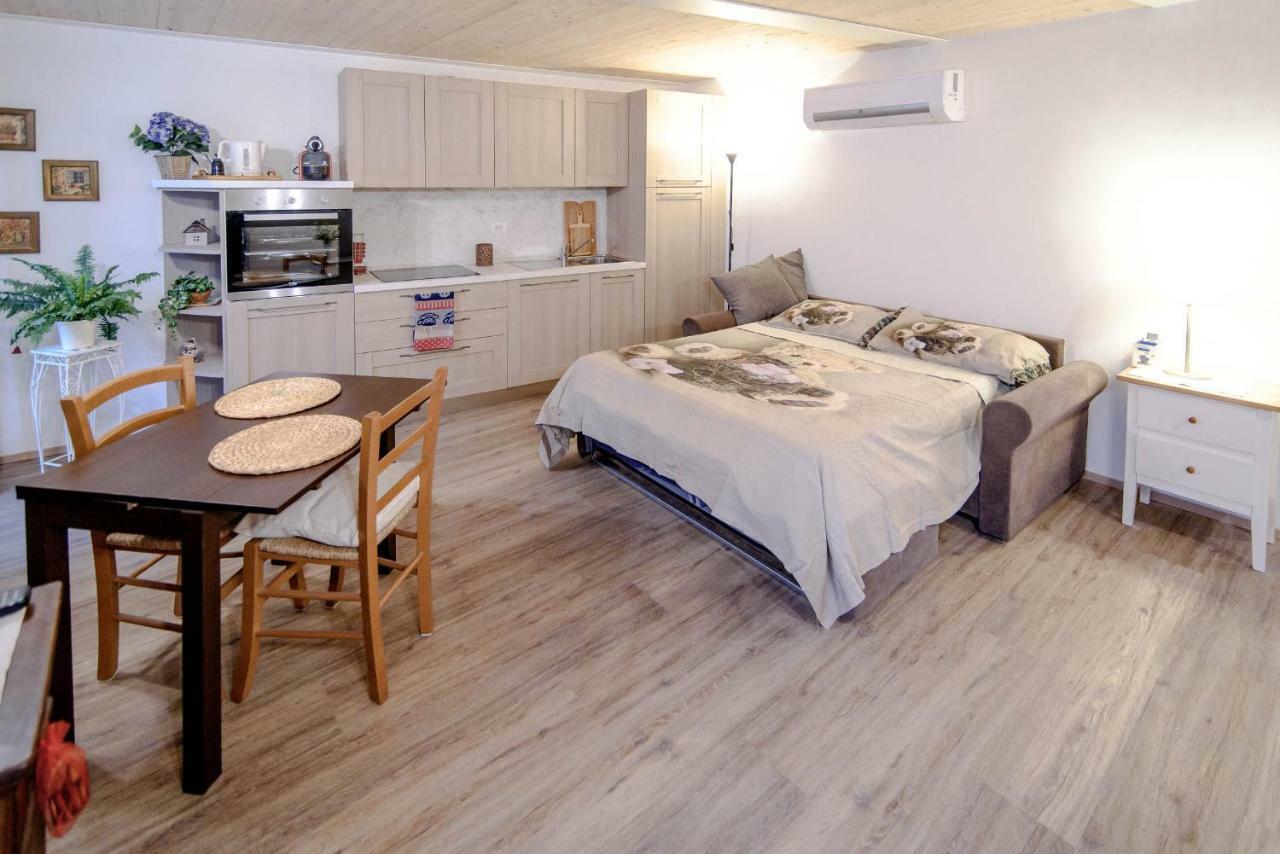Il Borghetto Di Torno Apartment Exterior foto
