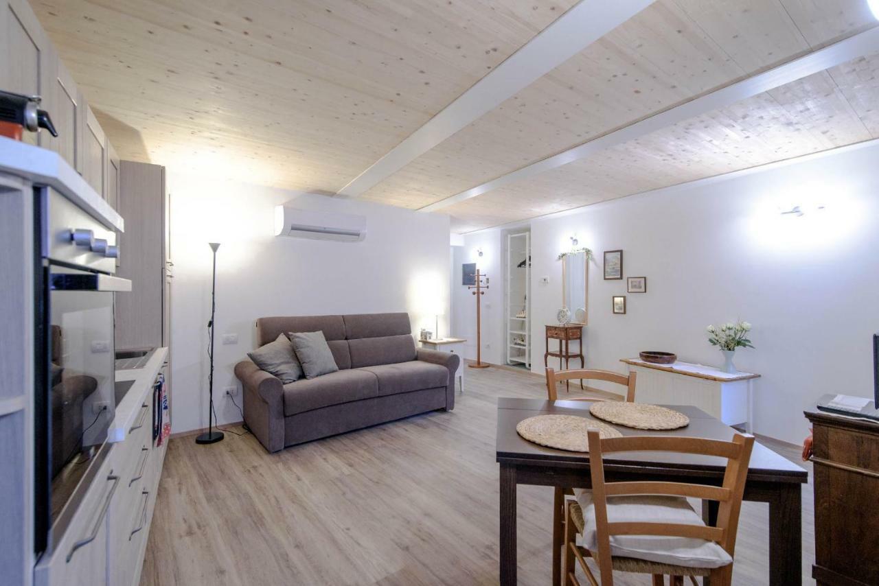 Il Borghetto Di Torno Apartment Exterior foto